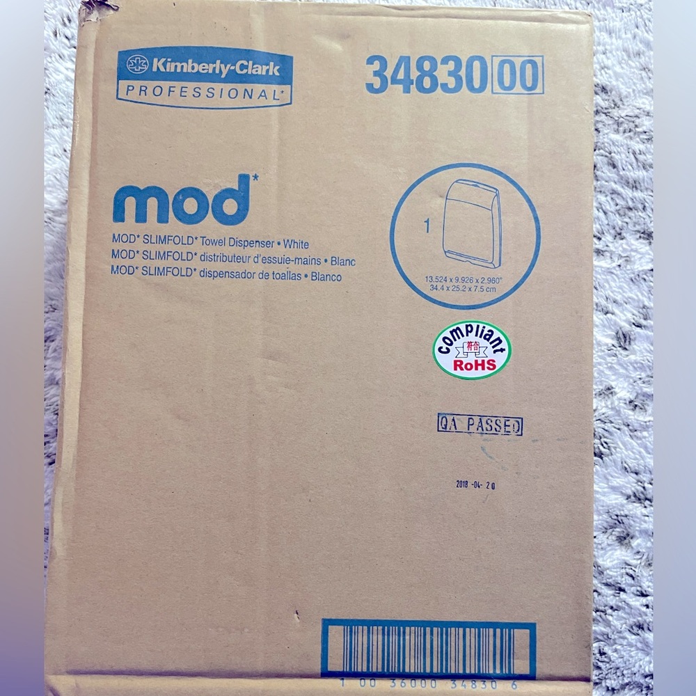 NIB Kimberly Clark Professional 34830 Mod Slimfold Folded Paper Towel Dispenser